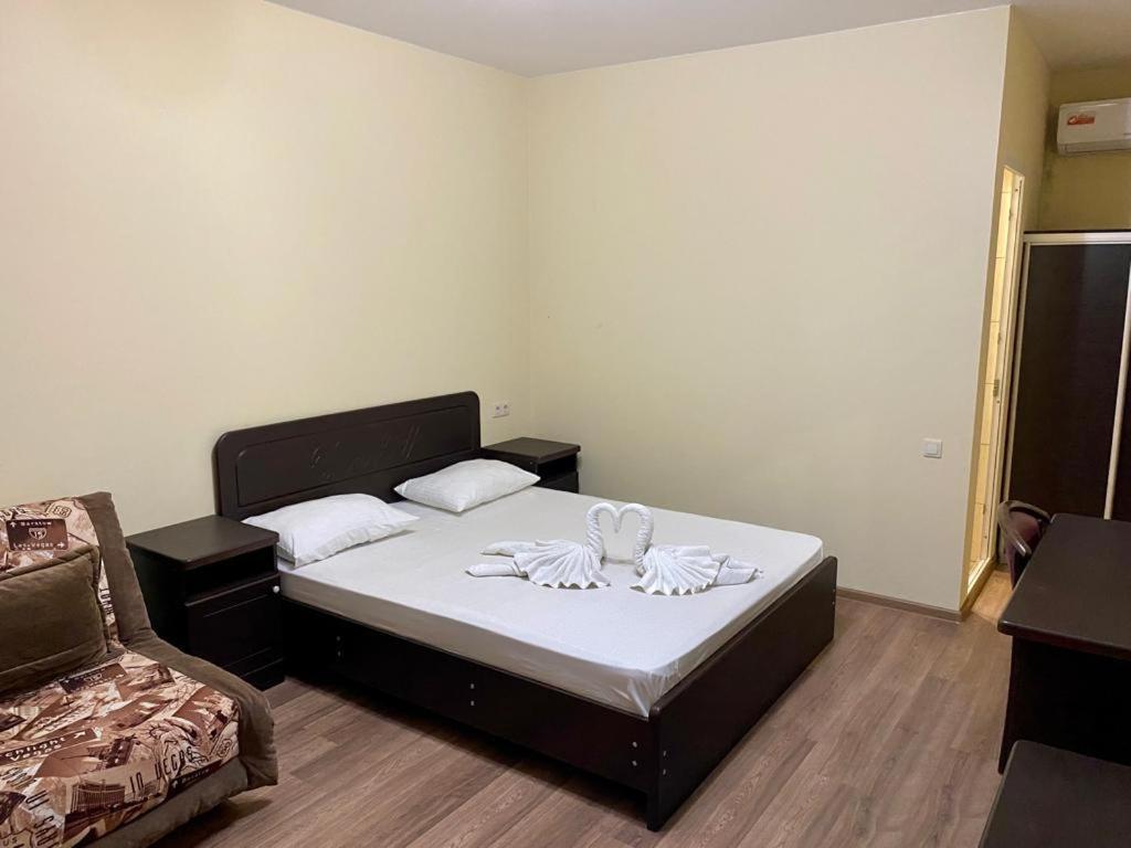 Alakhadze Mini Hotel Diva מראה חיצוני תמונה